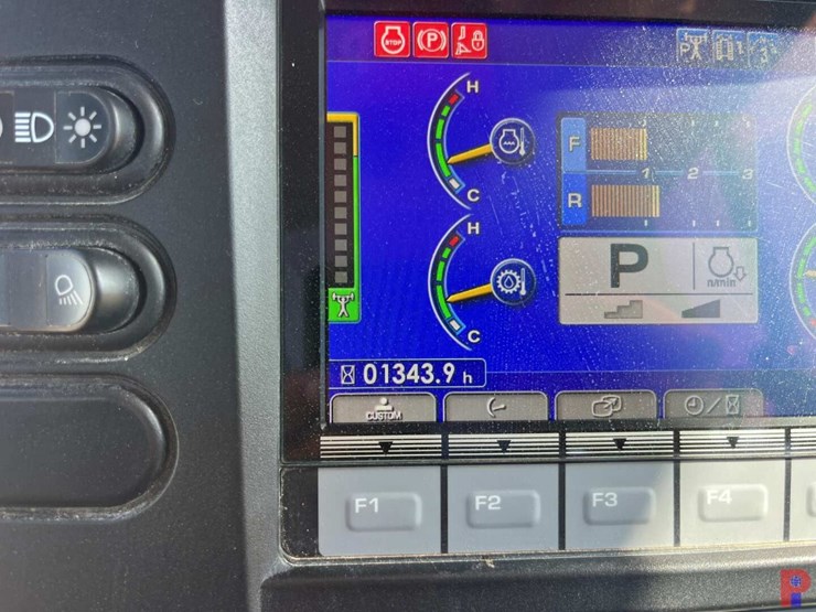 2023-komatsu-d71ex-24-image-18