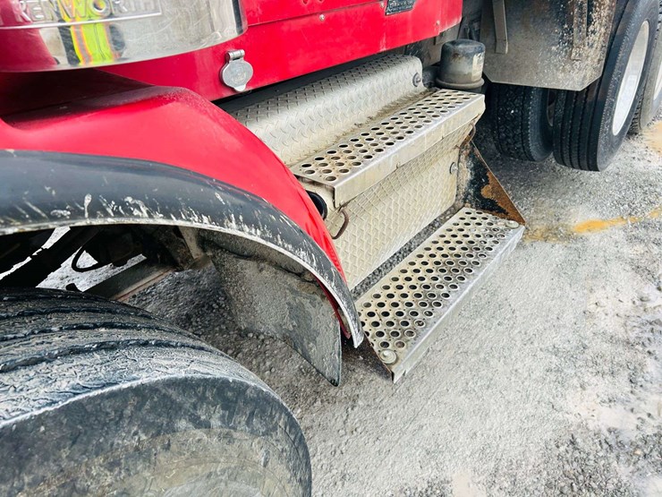 kenworth-t800-image-9