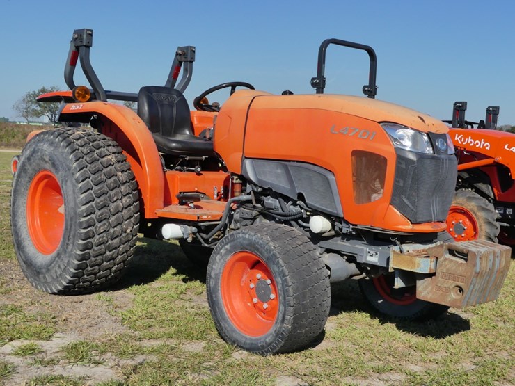 2018-kubota-l4701-image-1