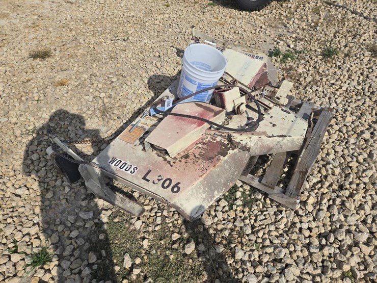 #5860-•-woods-5'-mower-image-2