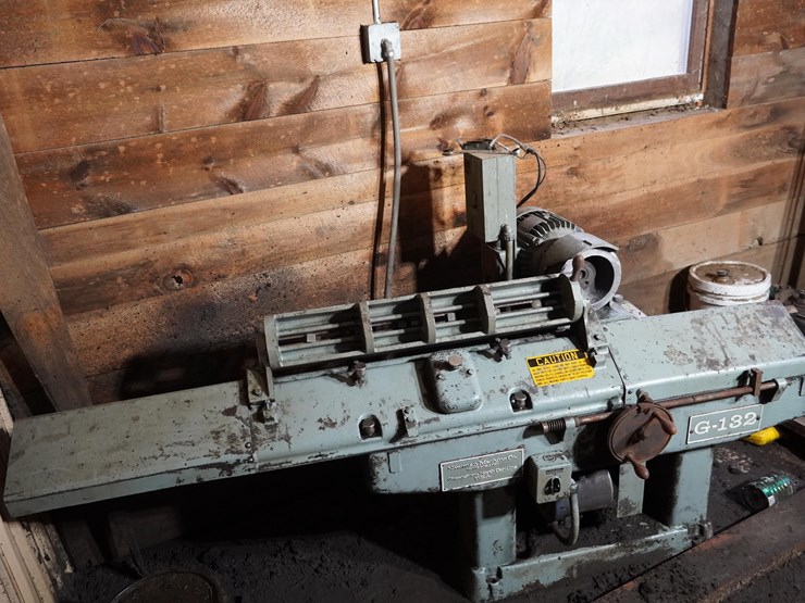 #142-•-newman-knife-grinder-image-3