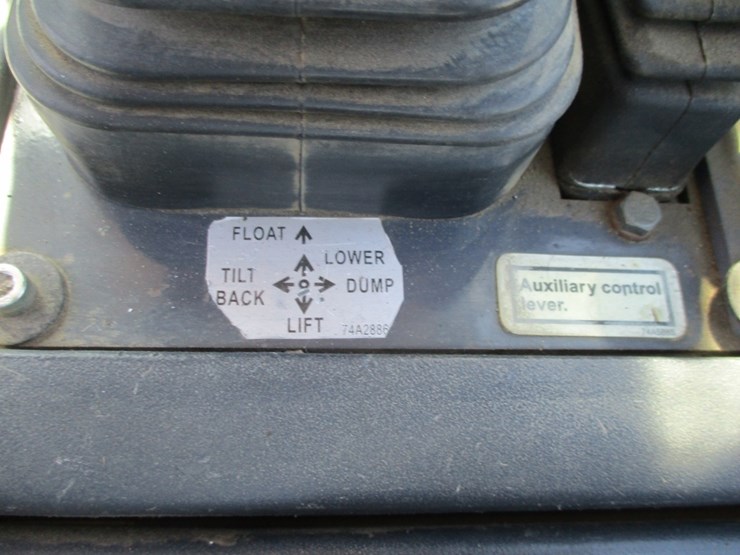 2011-liugong-842-iii-image-11