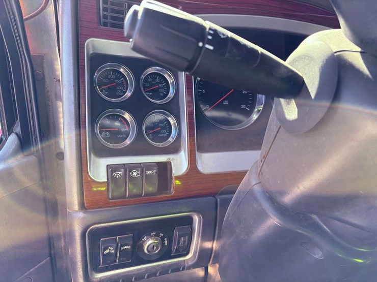 2007-kenworth-t800-image-73