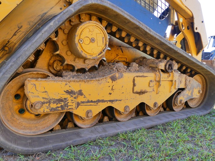 2021-caterpillar-259d3-image-5