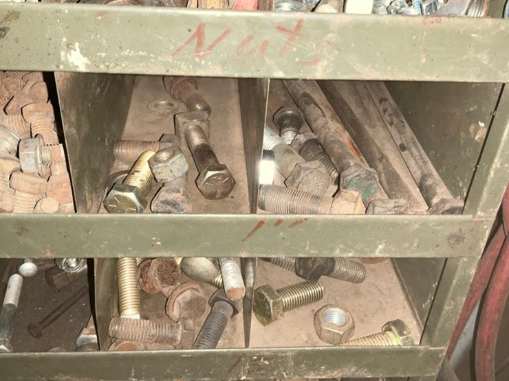 #770-•-parts-rack-of-nuts,-bolts,-washers-and-more-image-25
