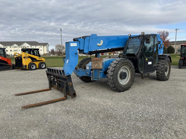 #1460-•-2014-genie-1056-telehandler-image-1