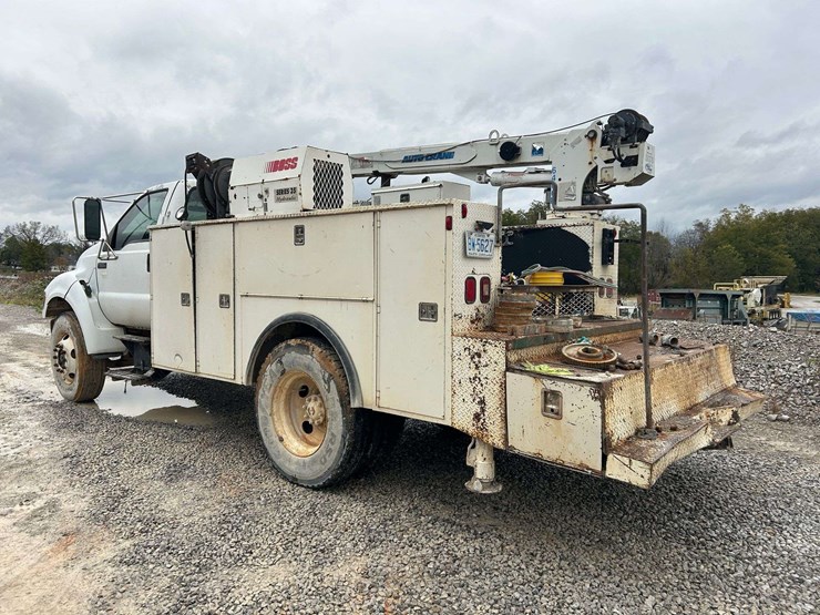 2000-ford-f650-image-3