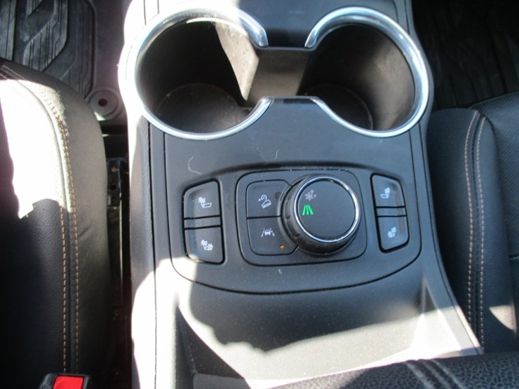 2021-gmc-terrain-slt-image-13