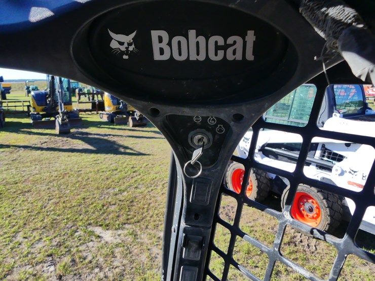 2014-bobcat-t550-image-16