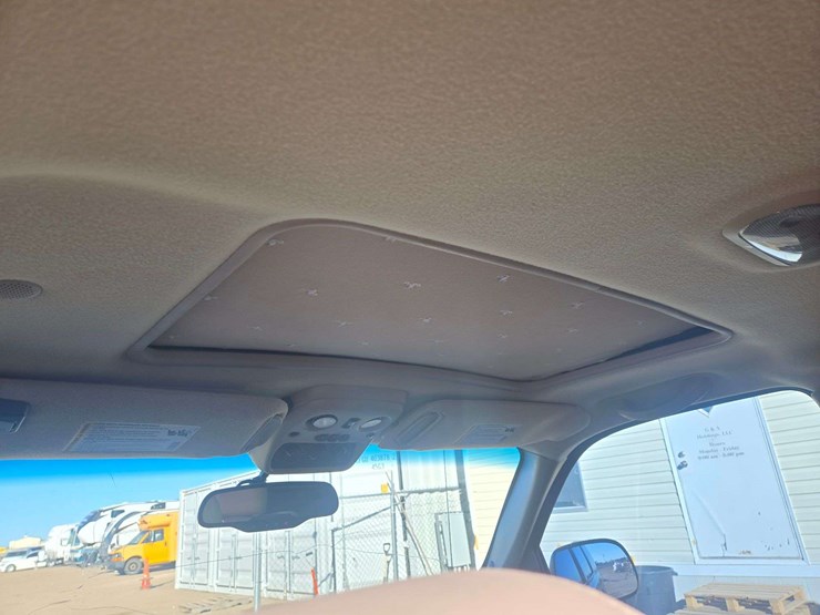 2003-gmc-yukon-xl-image-12