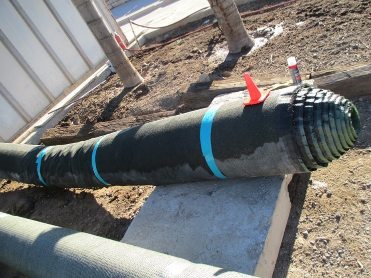 new-unused-15'-x-30'-roll-of-artificial-turf-image-2