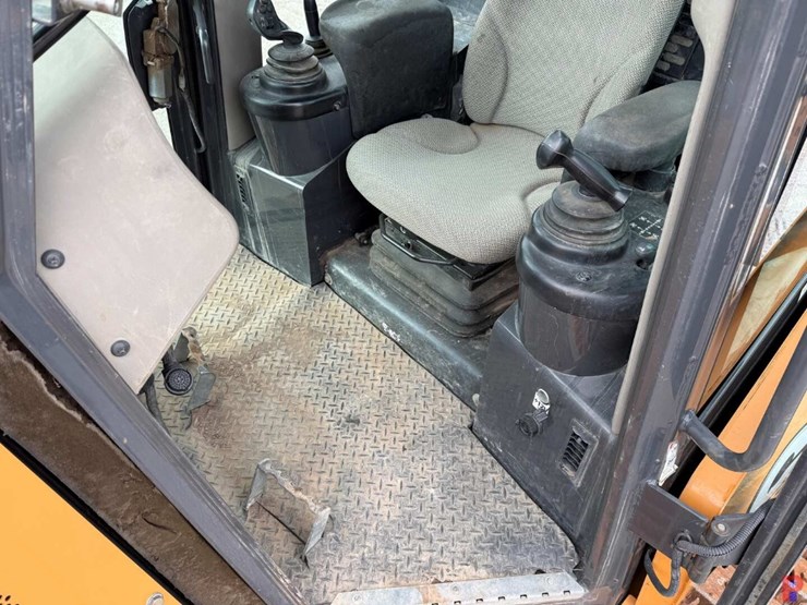 2014-case-2050m-image-15