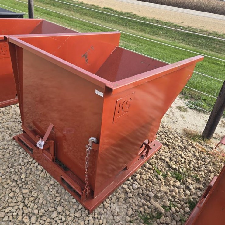 #5899 • NEW 2 YD SELF DUMPING HOPPER