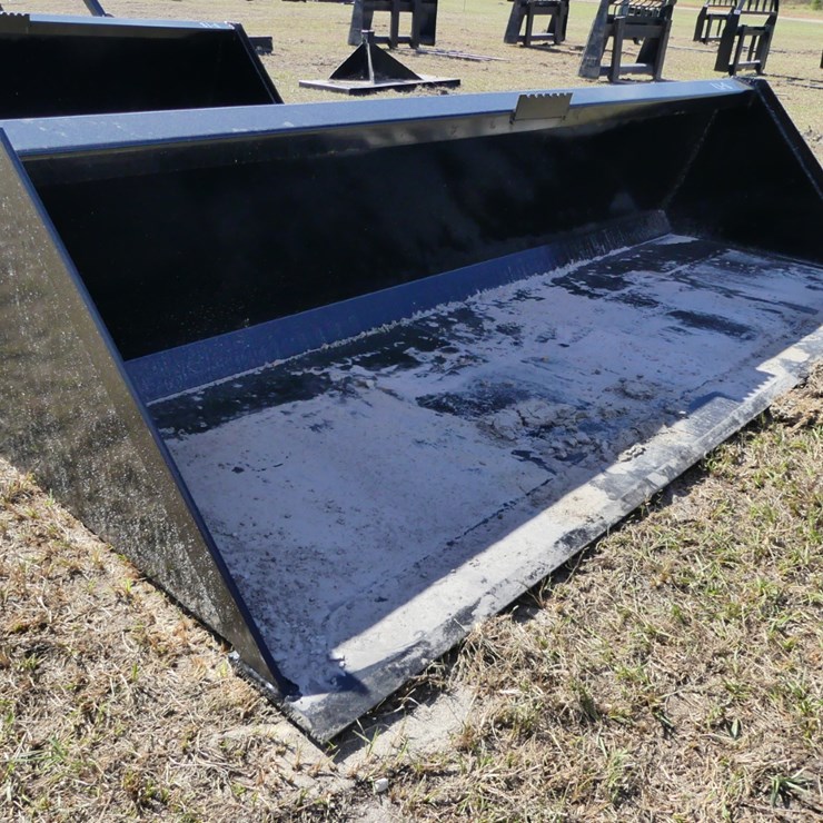 Swict 84" Quick Attach Bucket