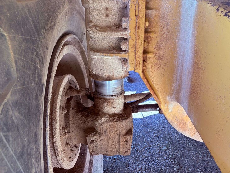 1981-caterpillar-773b-image-52