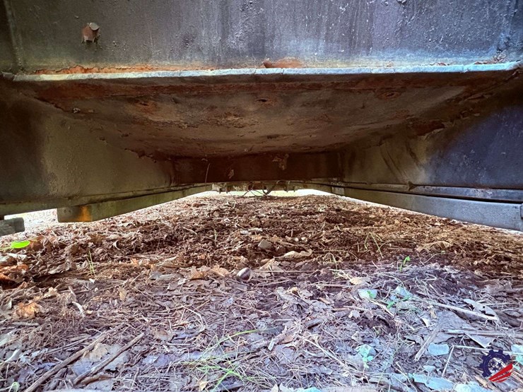 16'-dump-body-with-high-lift-gate-image-10