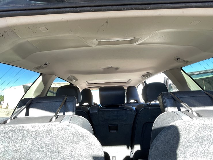 2010-volvo-xc90-image-96