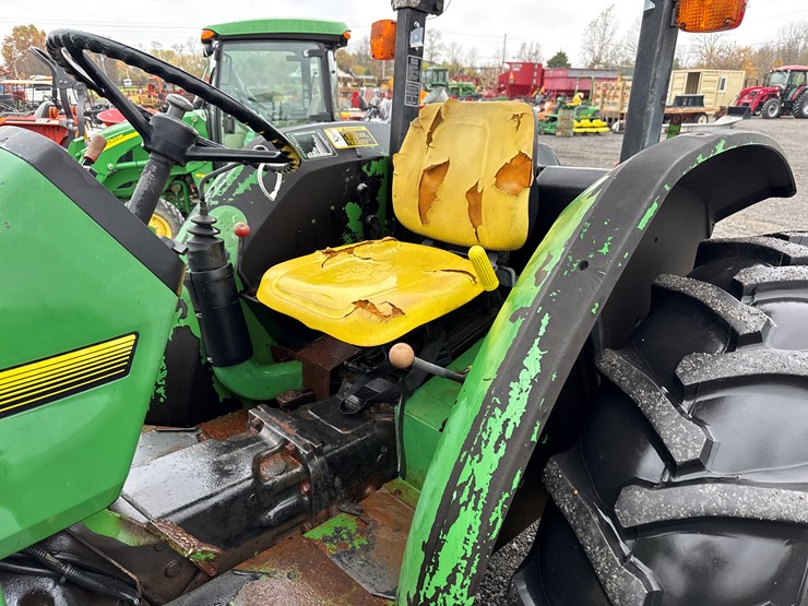 john-deere-5200-image-7