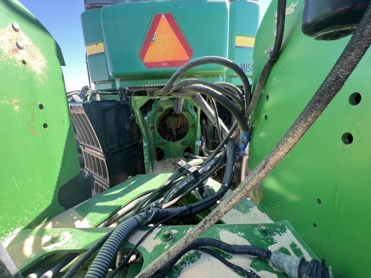 2009-john-deere-9530-image-25