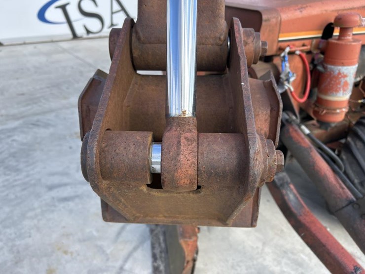 ditch-witch-2310-image-16