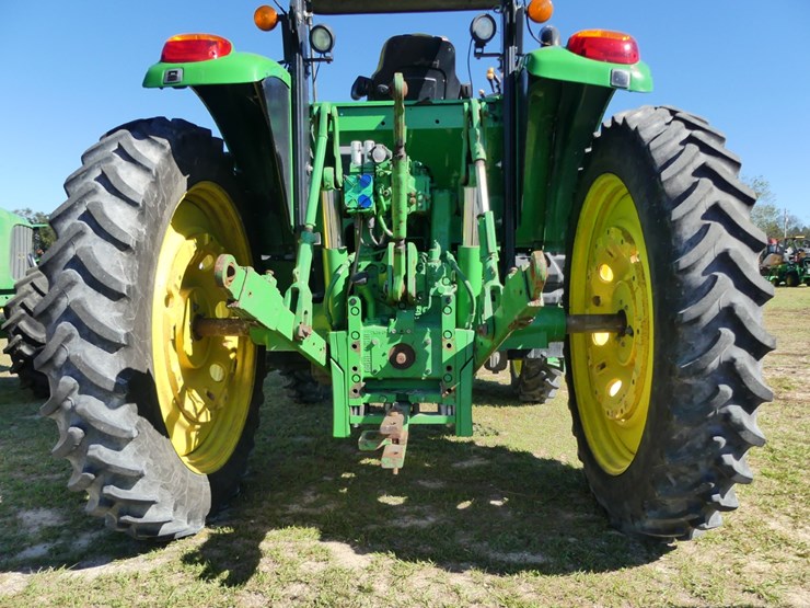 2019-john-deere-6145m-image-5
