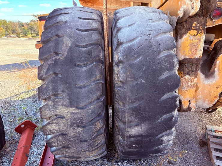 1985-caterpillar-773b-image-23