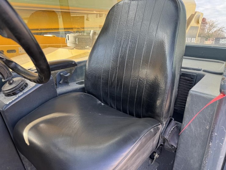 2013-gehl-dl11-image-34