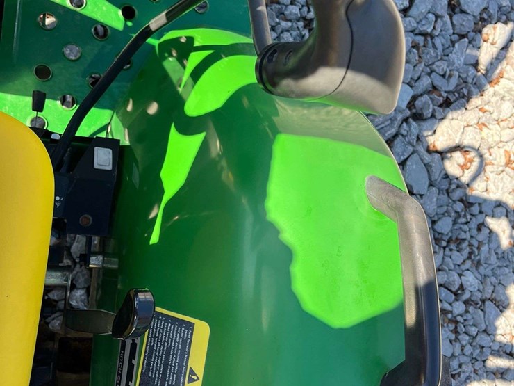 john-deere-4105-image-42