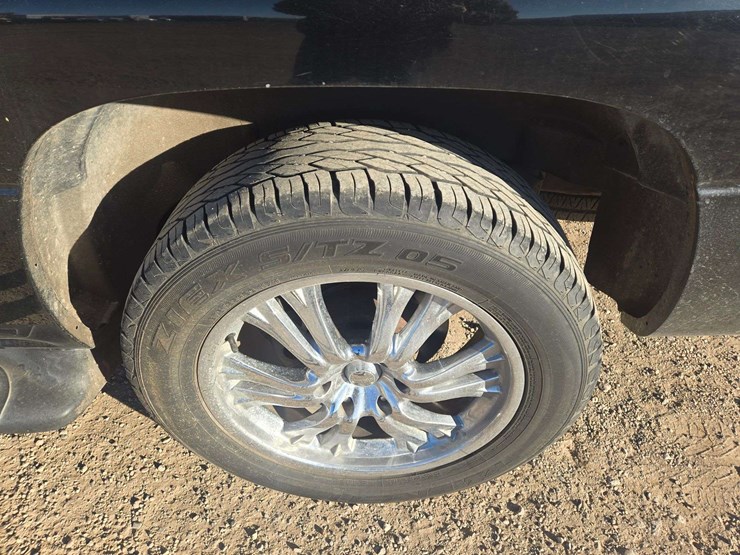 2003-gmc-yukon-xl-image-5