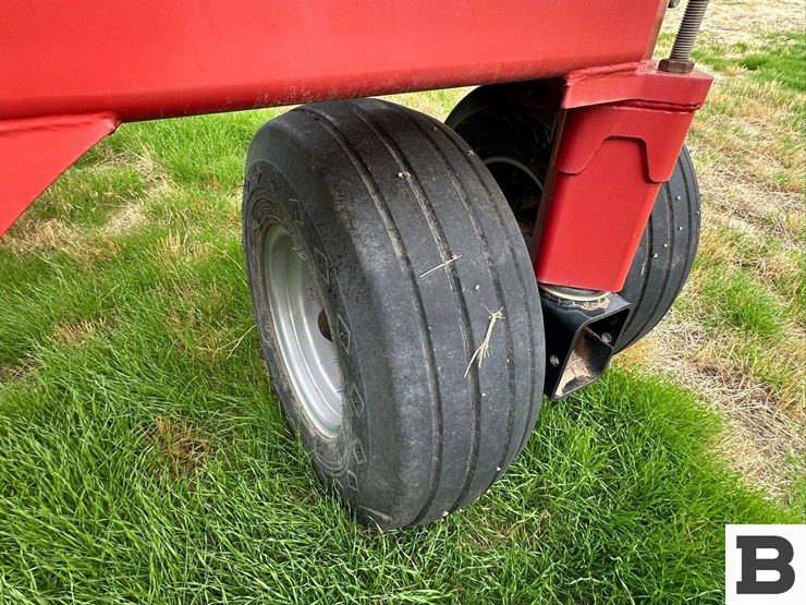 2012-case-800-image-21