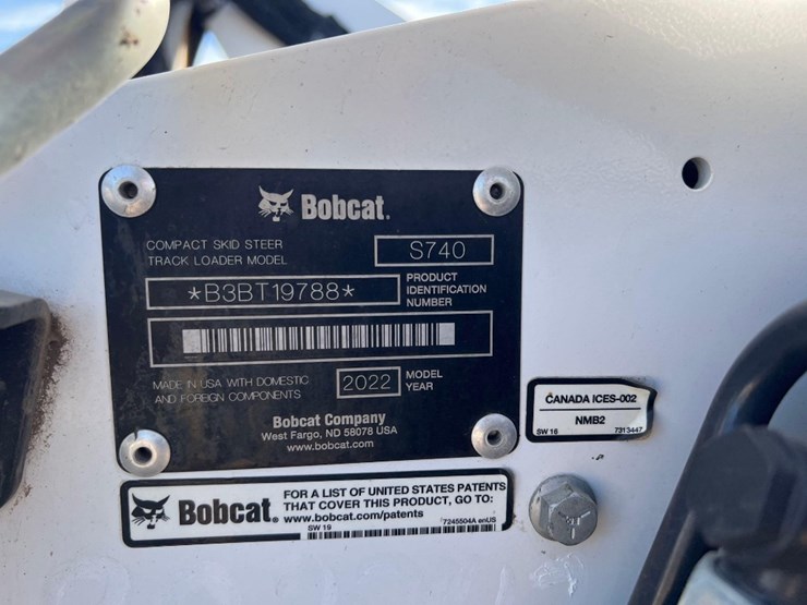 2022-bobcat-s740-image-21