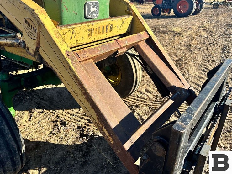 john-deere-2840-image-10