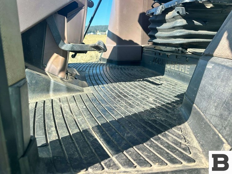 1993-john-deere-7600-image-64