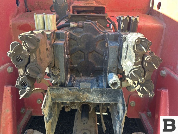 2002-case-ih-stx450-image-30