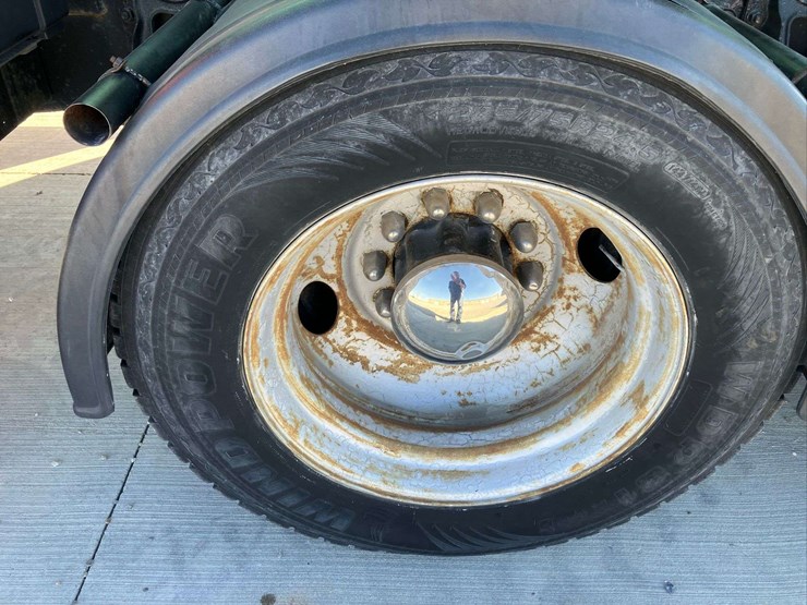 1994-international-9400-image-19