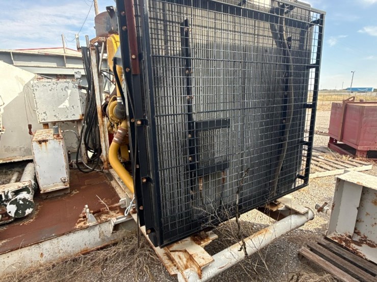 caterpillar-c27-image-2