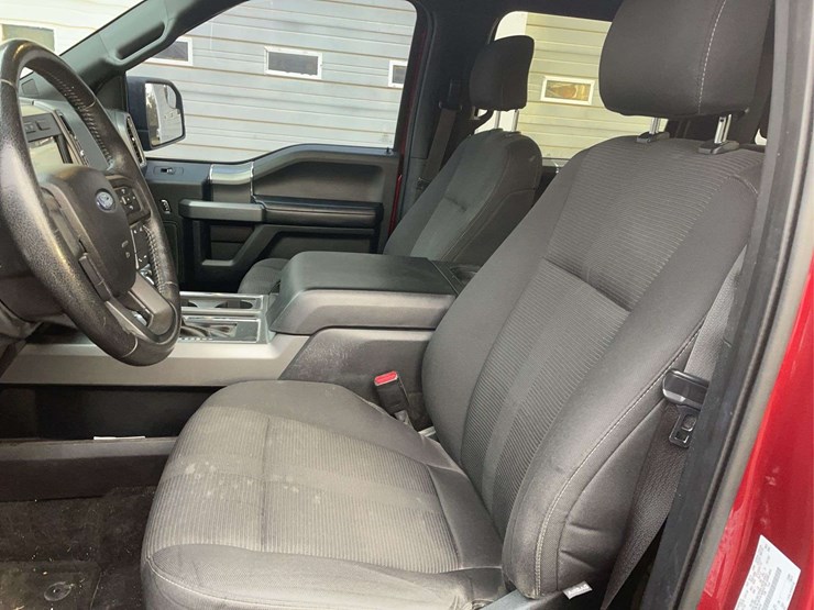 2015-ford-f150-image-25