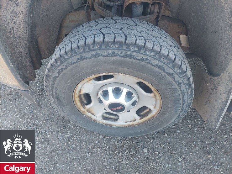 2015-gmc-sierra-2500hd-image-9