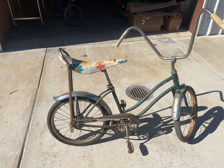 (4)-antique-bicycles-image-2