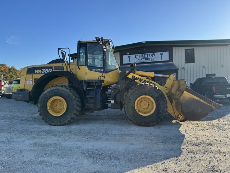 komatsu-wa380-image-4