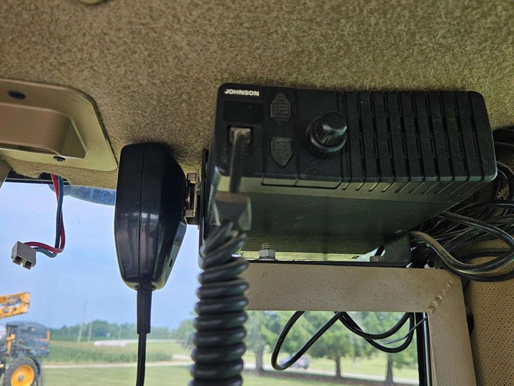 1997-john-deere-9400-image-23