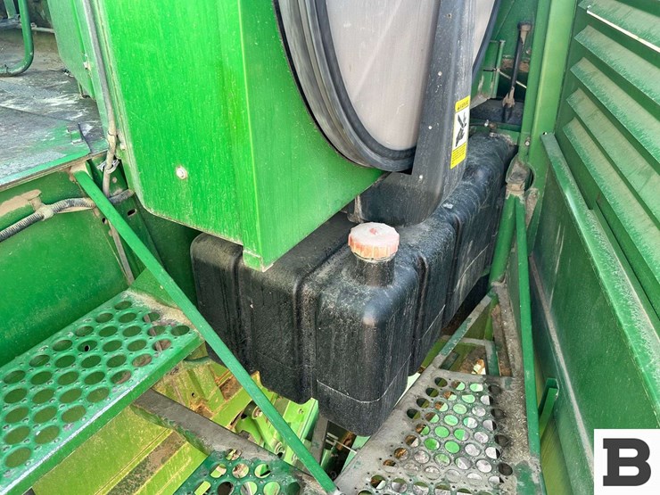 1993-john-deere-9600-image-77