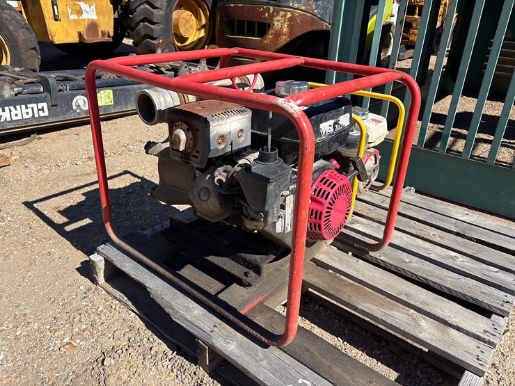 #2603-•-3in-+-2in-wacker-pumps-image-3