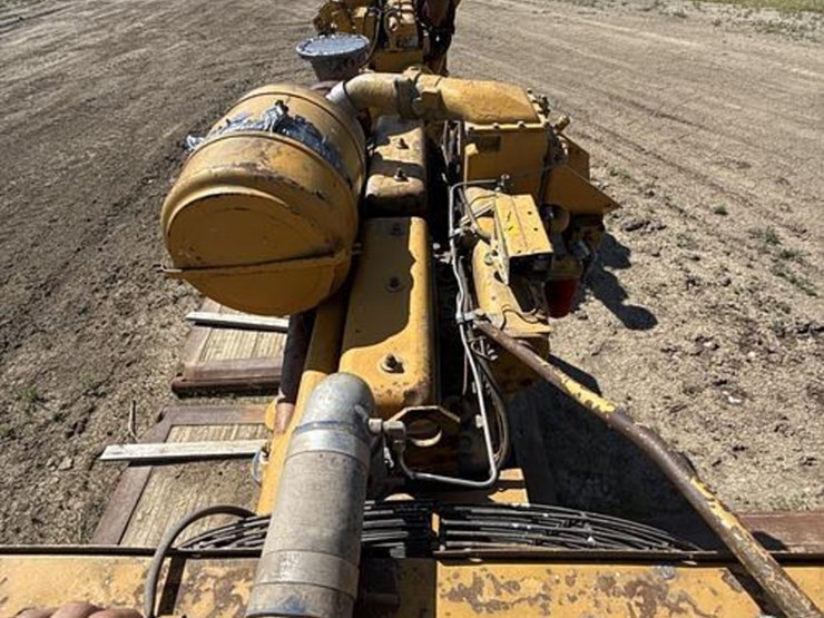 caterpillar-d353-image-4