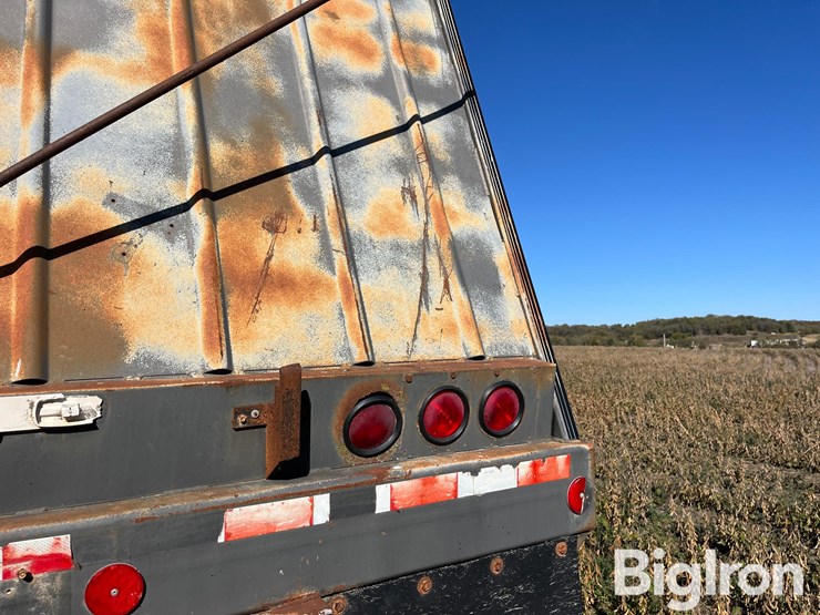 1952-shop-built-trailer-image-13