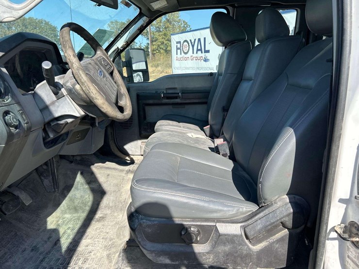 2015-ford-f350-image-13