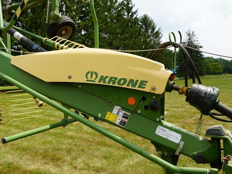 krone-swadro-twin-rotary-hay-rake-image-10