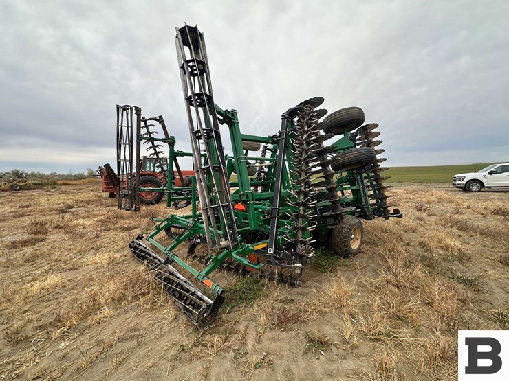 great-plains-2400tm-image-39