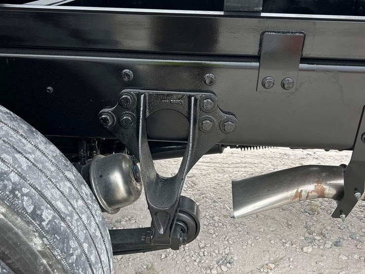 2021-international-mv607-image-32