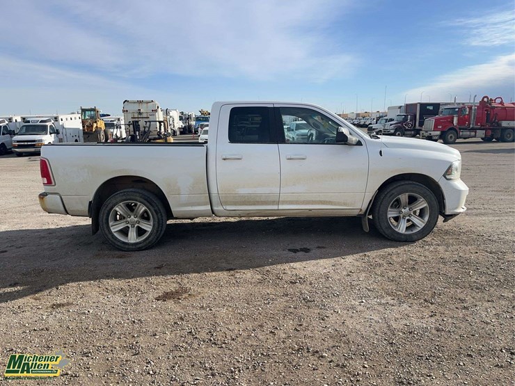 2014-dodge-1500-image-4